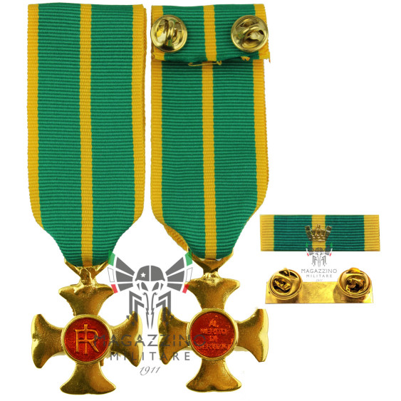 Medal and or ribbon Cross Seniority of Service 25 Years Guardia di Finanza XXV