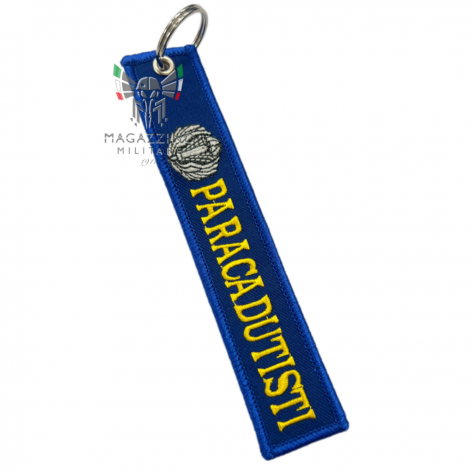 Embroidered keychain "PARACADUTISTI", size 13cm x 2.5cm, blue background.